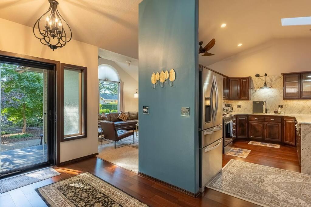 Comfy 4B/2B Home Near Dunes & Ocean! Pet Friendly! 플로렌스 외부 사진