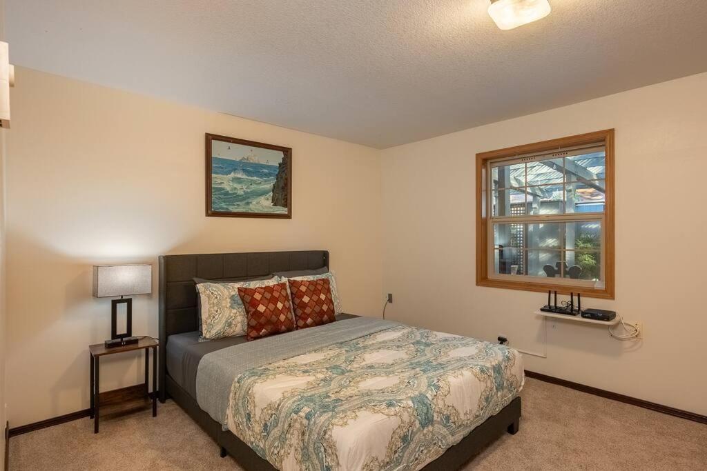 Comfy 4B/2B Home Near Dunes & Ocean! Pet Friendly! 플로렌스 외부 사진